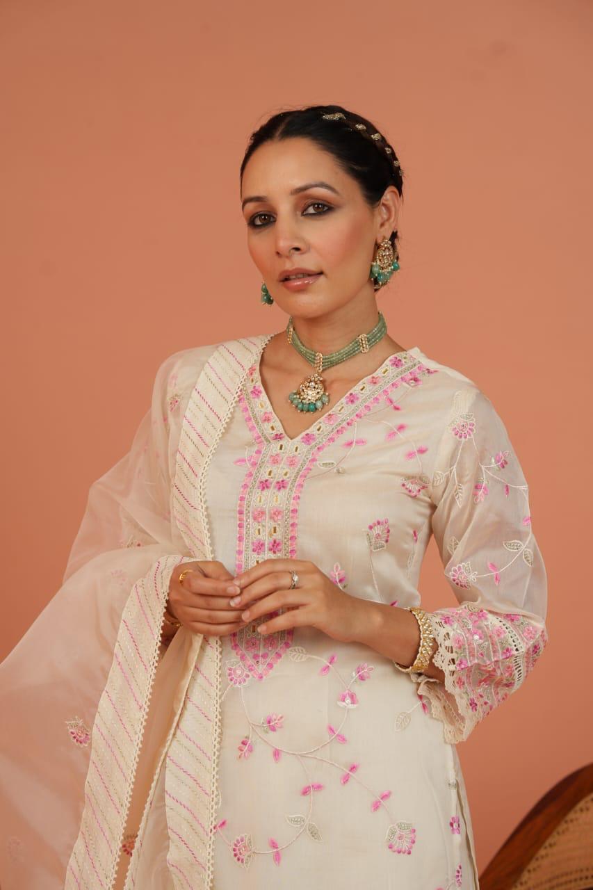 Elegant Embroidered Chiffon Suit