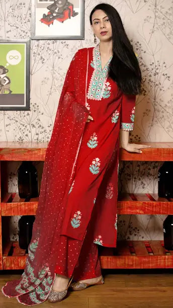Anni Designer  Women Cotton Rayon Kurta Pant Dupatta Set